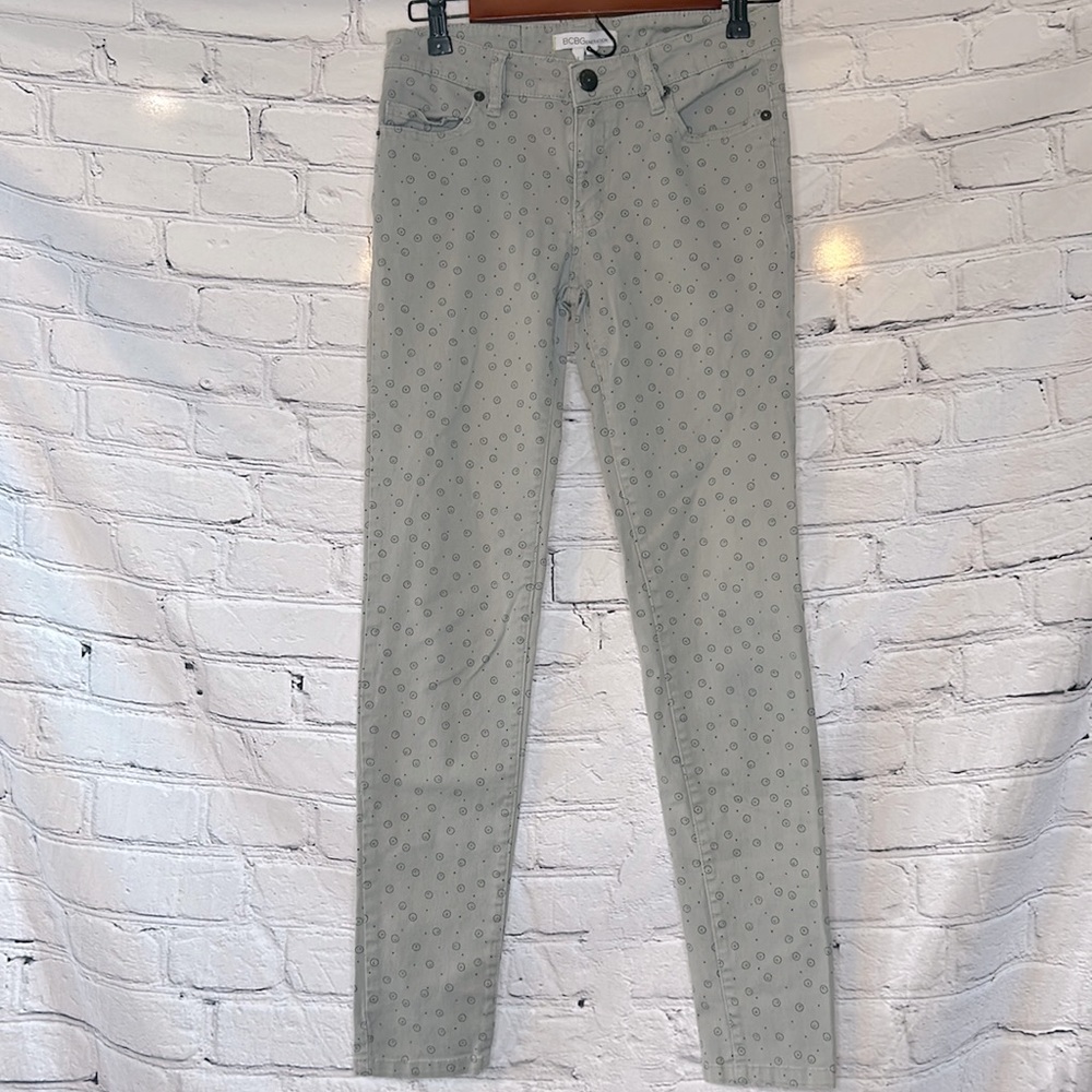 BCBG Smiley Skinny Gray & Black Jeans Size 26 Excellent Condition
